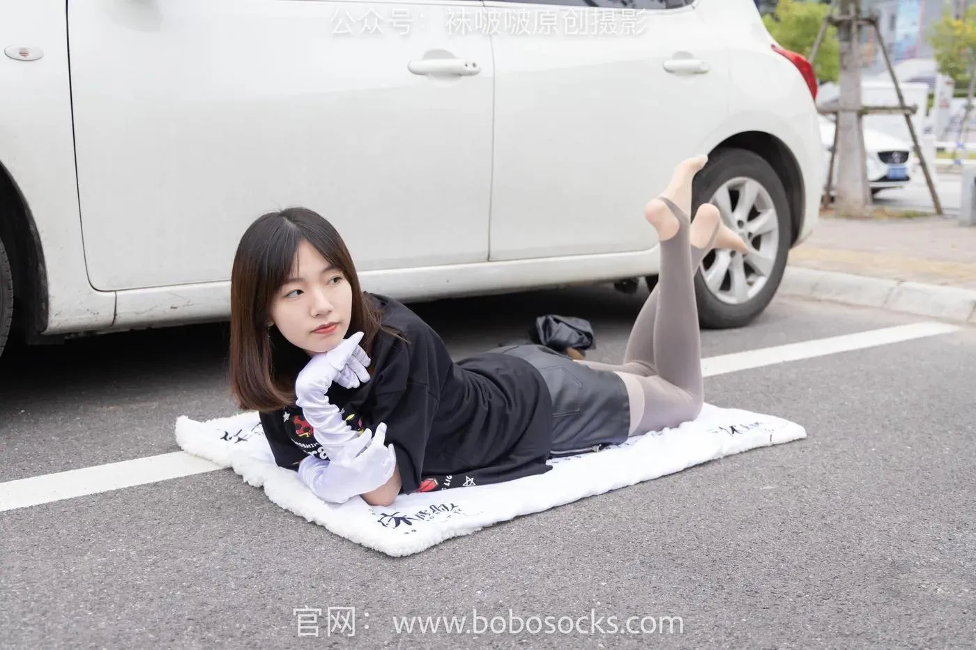 [BoBoSocks袜啵啵]NO.146 小甜豆-高跟长靴、黑色踩脚裤、肉丝 [154P]插图5